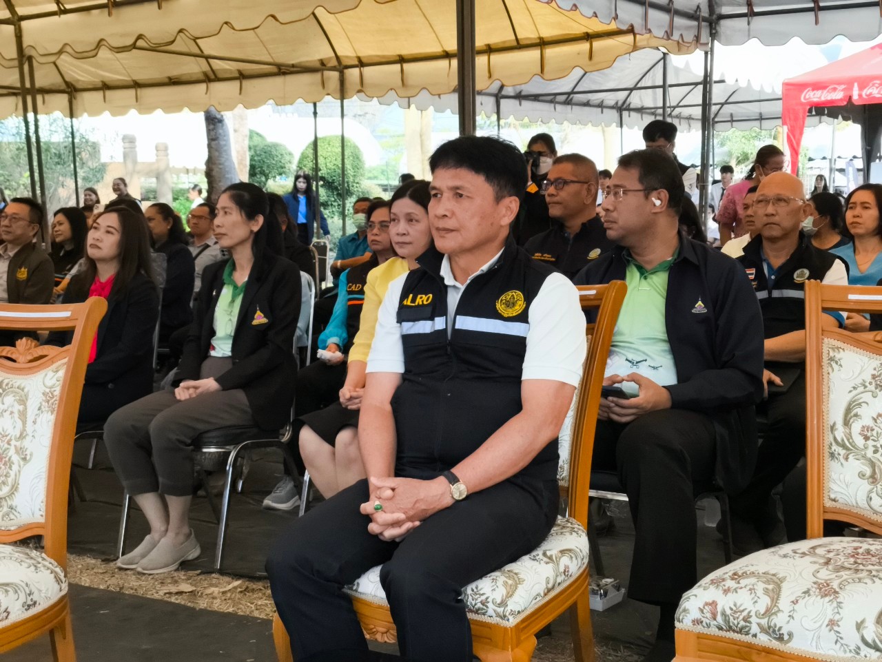 title - วันที่ 7 กุมภาพันธ์ 2568 นายประพันธ์ คำบาง ผู้ตรวจราชการกรม สำนักงานการปฏิรูปที่ดินเพื่อเกษตรกรรม พร้อมเจ้าหน้าที่ ส.ป.ก.อุบลราชธานี ร่วมจัดนิทรรศการ​งานเกษตร​อีสาน​ใต้​ ประจำปี​ พ.ศ.​ 2568​ ณ​ คณะเกษตรศาสตร์ มหาวิทยาลัย​อุบลราชธานี